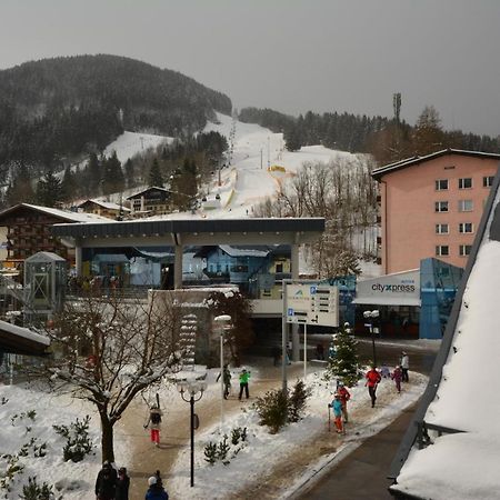 Haus Kleineisen By Chatel Reizen Zell am See Exterior foto